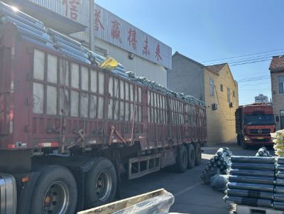 点击查看详细信息<br>标题：黑膜 阅读次数：194